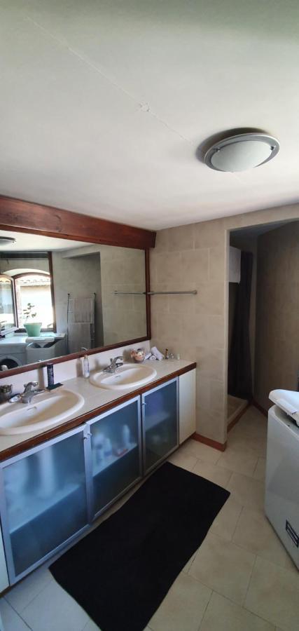 Joshroom Caux Екстер'єр фото